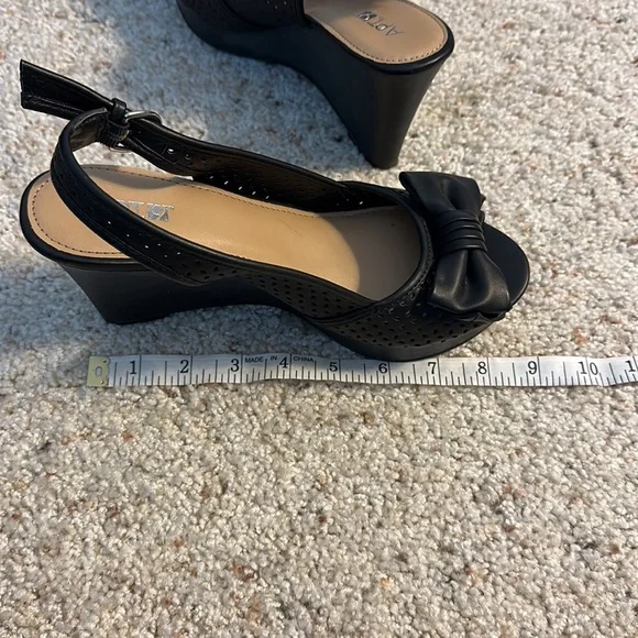 Apt.9 Miranda Black Open Toe Wedge Pumps - HOLD - Picture 11 of 12
